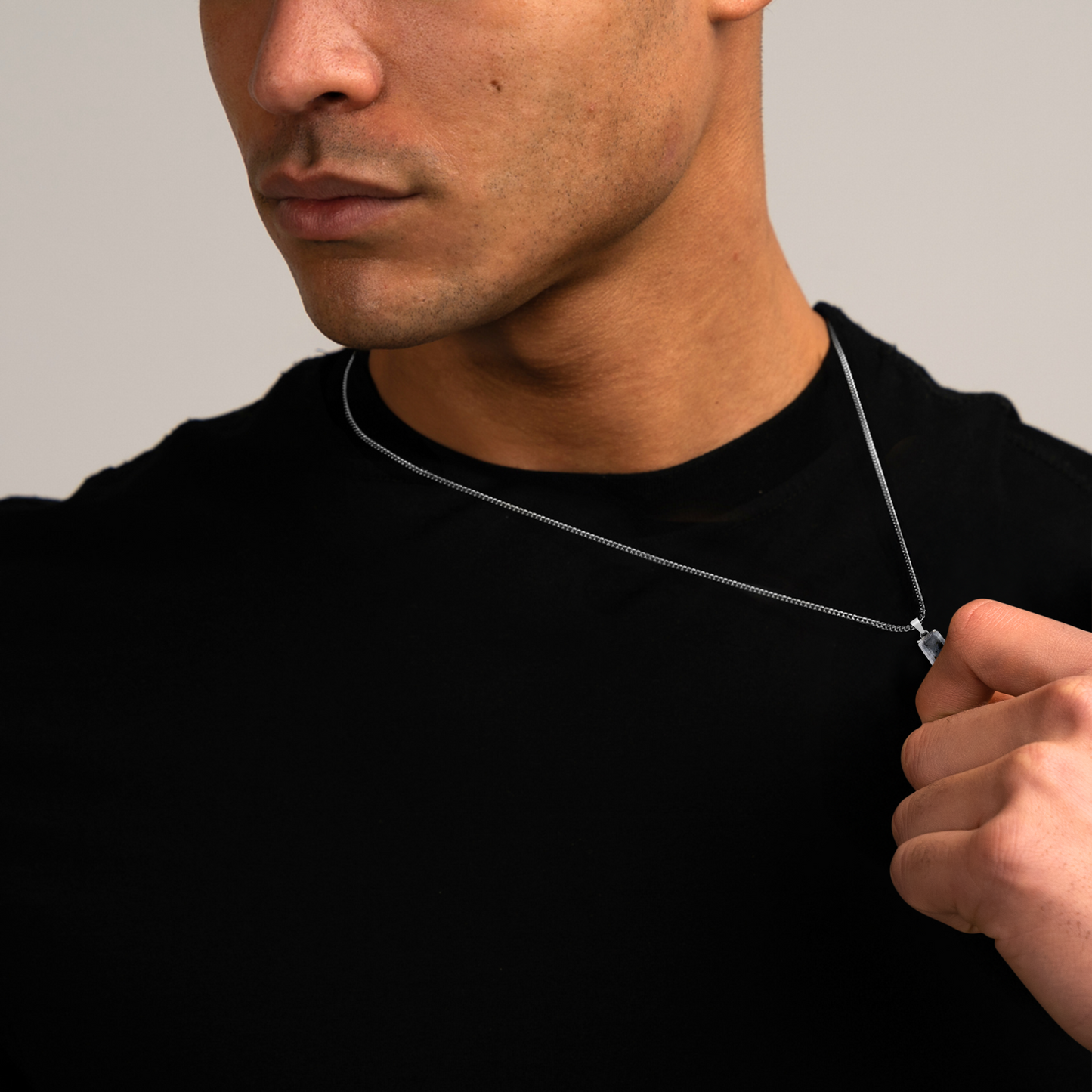 Void Spectrolite Pendant Silver