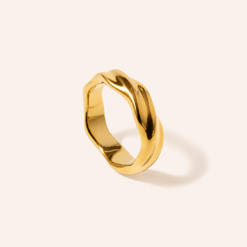 Wave Ring Gold