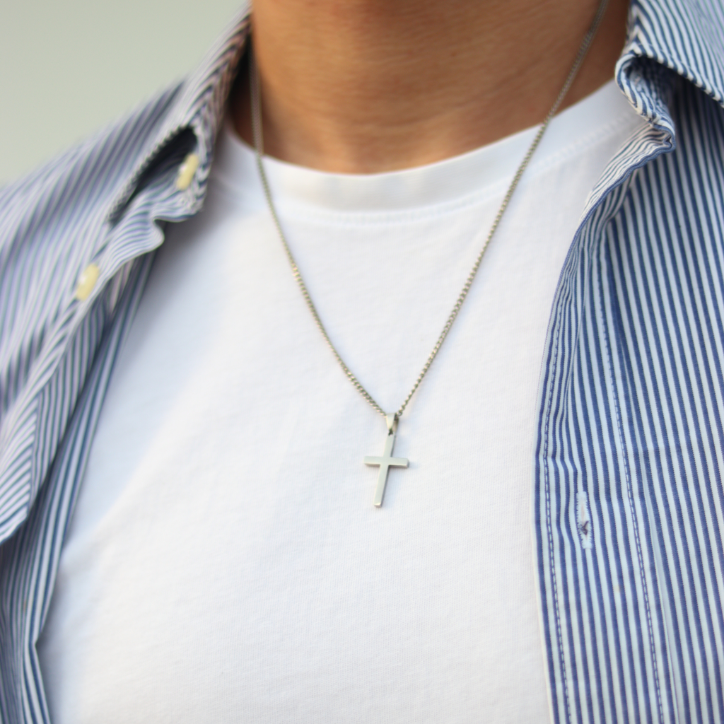 Cross Chain Pendant Silver