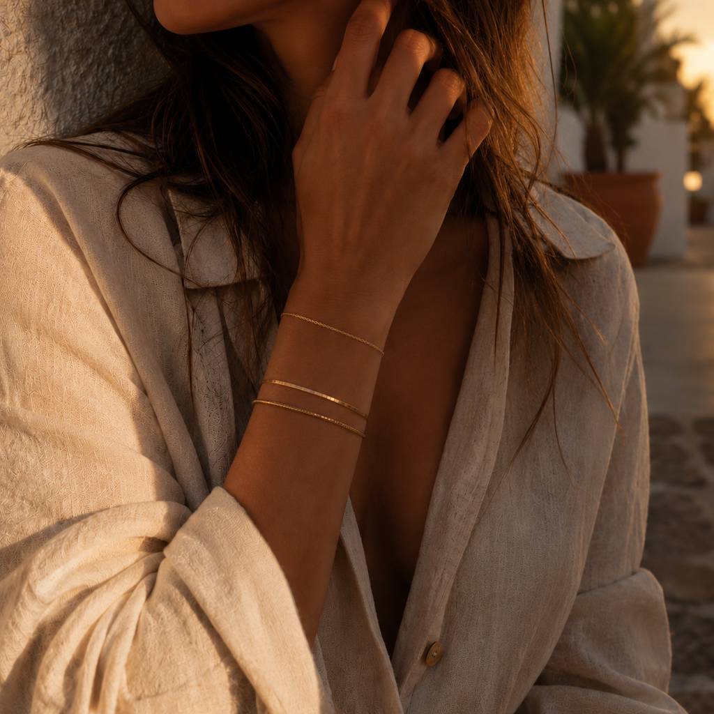 Thin Bracelet Gold