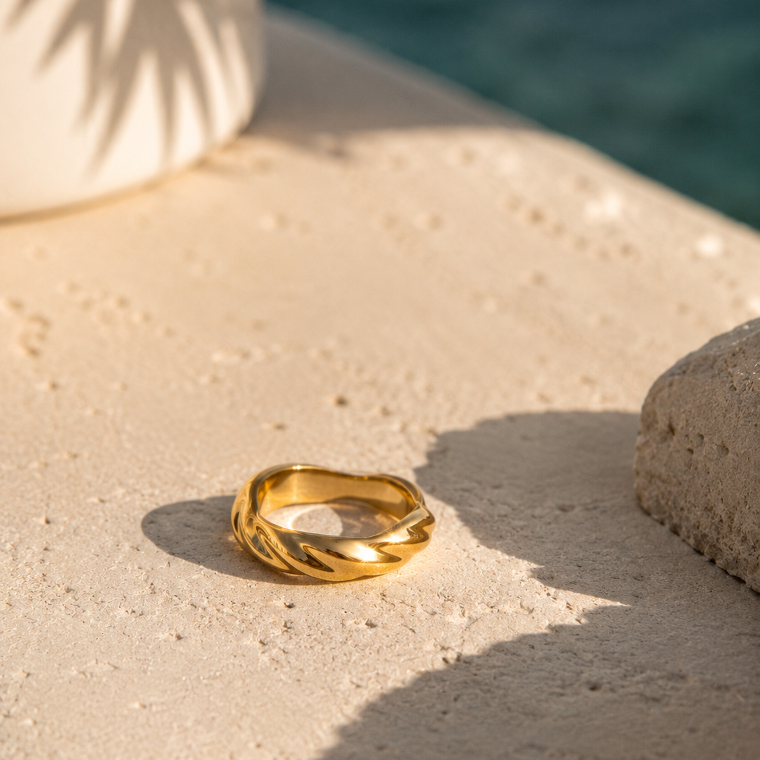 Wave Ring Gold